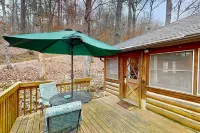 Historic dog-friendly cabin overlooking Lake Lucerne with deck & great views Hotels in Carroll County