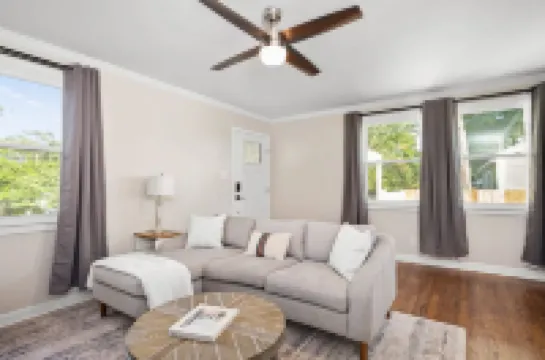 Cozy Outdoor Seating and Fully Equipped Kitchen - Charming Family Retreat