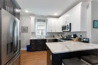 Large Wrap-Around Porch and Outdoor Shower - Spacious Retreat