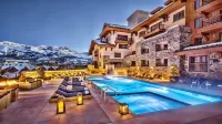 Auberge Resort 5 Star Residence Hotels in Mountain Village