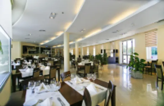 格魯姆科爾多瓦酒店 - 市區度假酒店 科爾多瓦酒店