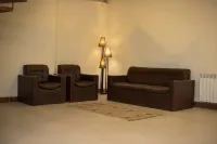 Harveys Guest House Hotels in Khoi Maira