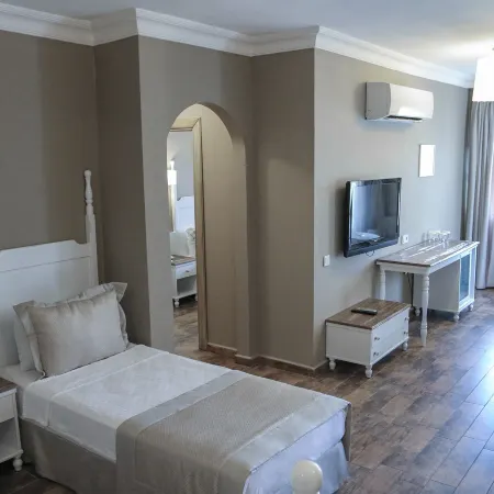 Olbios Marina Resort Hotel
