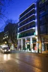 Attalos Hotel فنادق في 