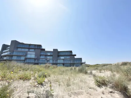 Bright Coastal Family Escape