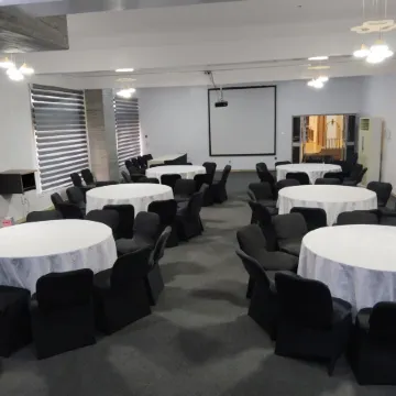 Kakanfo Inn and Conference Centre