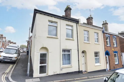 Luxe Garden House Sleeps 6 Central Exeter