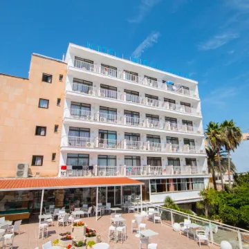 Hotel Amic Miraflores Hotels near Convention Centre of Palma