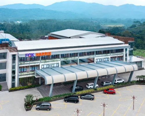 FOX Harris Hotel & Convention Banjarnegara Hotels in Banjarnegara