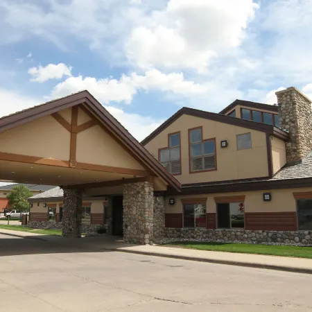 C'Mon Inn & Suites Fargo