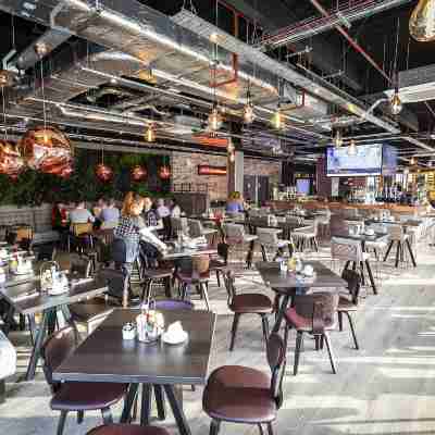 Village Hotel Basingstoke Dining/Meeting Rooms