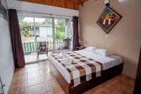 Hotel Sierra Arenal فنادق في 