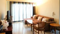 Extra Spacious and Homey 2Br at Kondominium Puncak Marina Apartment Hotels in Wonocolo