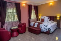 Remo Majestic Hotel Hotels near CCC MAKUN 1 CATHEDRAL