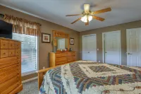 Moosetrax - 3 Bedrooms, 2 Baths, Sleeps 6 Cabin by RedAwning