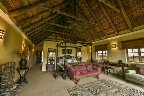 Kwantu Private Game Reserve - Afhentnings-/afleveringstjenester
