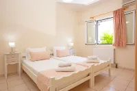 Laconia Domus - Papadianika Hotels in Plitra