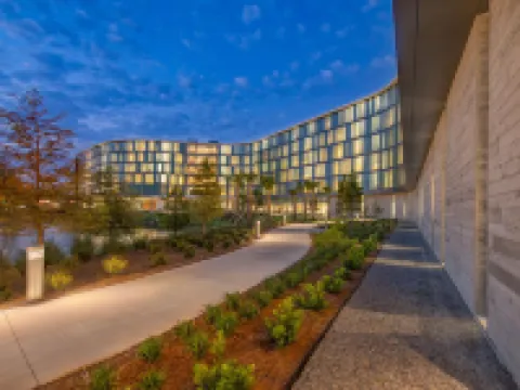 ホテル エレオ アット ザ ユニバーシティ オブ フロリダ ゲーンズビルのホテル