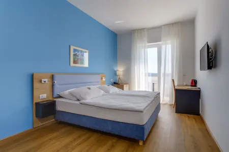 Family Resort Hotel Manora Отели в г. Осор