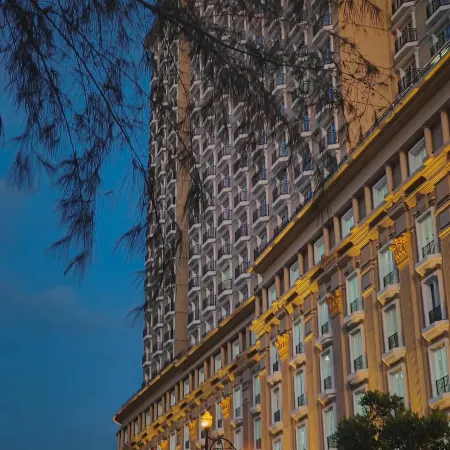 Kampar Champs Elysees 4Pax Homestay Отели в г. Кампар