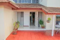 The Whytehouse Villa