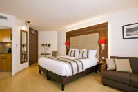 Residhome Paris-Massy Hotels near Edf Lab Paris-Saclay
