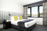 Comfort Hotel East Melbourne Hotels in Collingwood