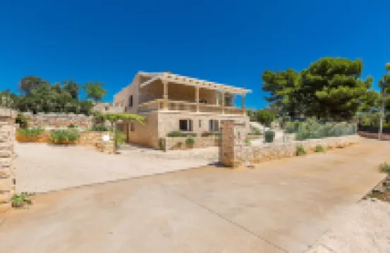 3087 Villa Lodrea by Perle di Puglia