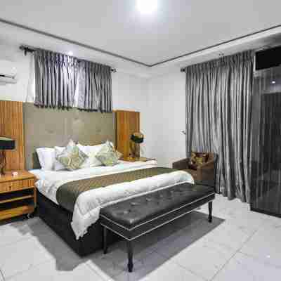 Lifestyle18 Hotel and Shortlet Apartments Rooms