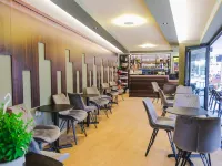 Foris Rooms Hotels in Himare