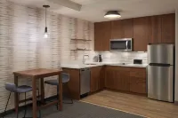 Residence Inn Toronto Mississauga Southwest - ห้องครัว
