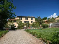Villa Ape Rosa Relais Отели рядом с достопримечательностью «Музей Стибберт»
