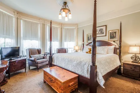 O Canada House Bed & Breakfast