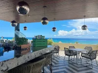 Centric Condo by Casago