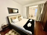 Baroq Central City Apartment