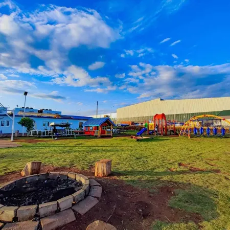 Lux Suites Tatu City Vacation House