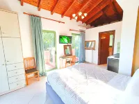 Okeanis Apartments & Suites Adults Only - Swimmingpools