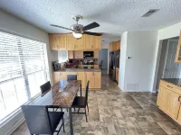 A home away from home! 그레이프바인 호텔