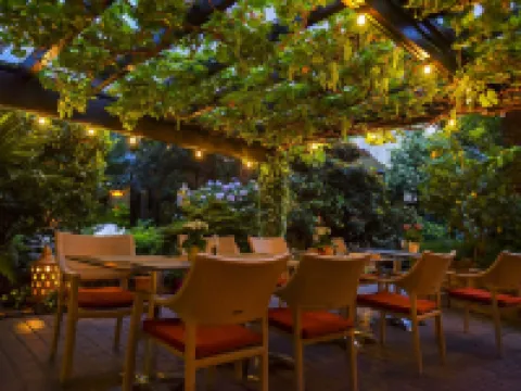 Hotel Bommersheim エッシュボルンのホテル