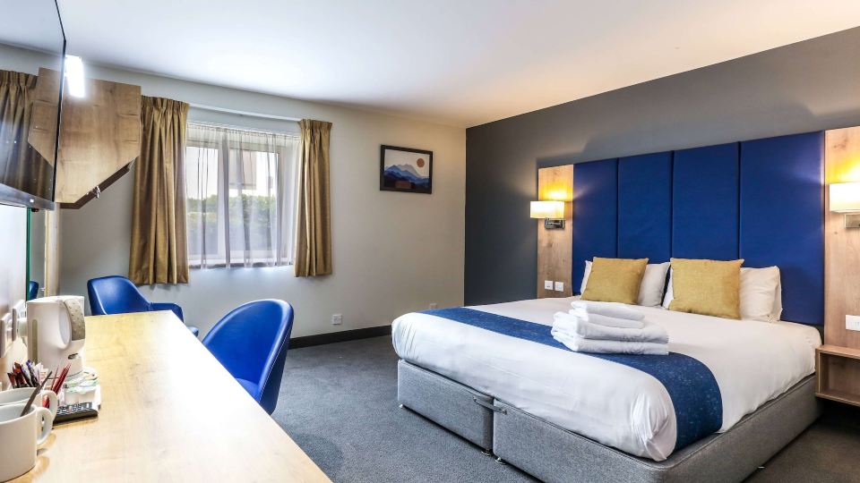 Days Inn by Wyndham Peterborough