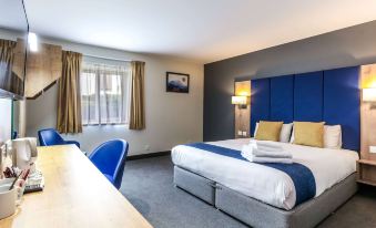 Days Inn by Wyndham Peterborough
