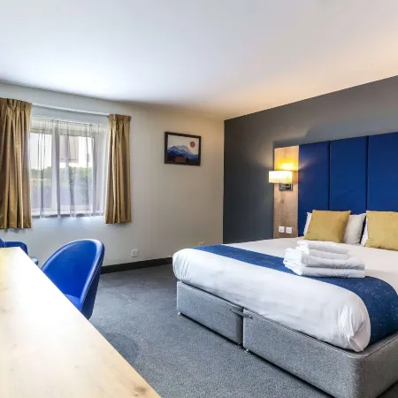 Days Inn by Wyndham Peterborough