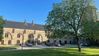 L'hostellerie du château de Bricquebec Hôtels à : Flottemanville
