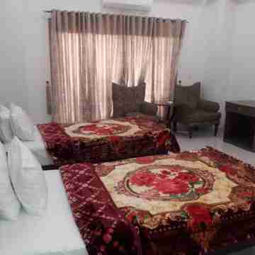 Usmania Restaurant and Civic Hotel Rooms