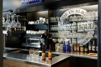 Logis Hotel & Restaurant de la Basilique Hotels in Albert