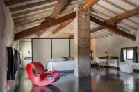 Corte Mainolda Hotels in Castellucchio