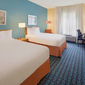 Fairfield Inn & Suites Austin-University Area Отели рядом с достопримечательностью «Библиотека и музей имени Линдона Б. Джонсона»