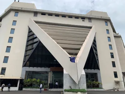 Four Points by Sheraton Visakhapatnam Hotels near Plaja 3 Papuci