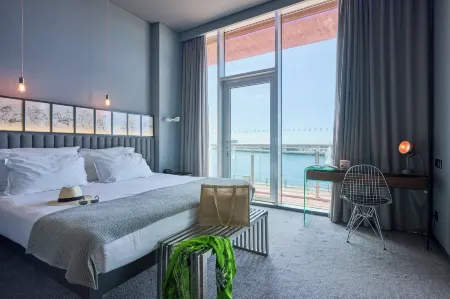 Pestana CR7 Funchal Отели в г. Фуншал