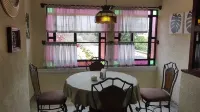 Aurora Express Hotel a 